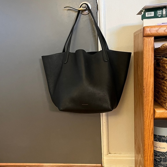 Mansur Gavriel Everyday Soft Tote in Black. Convertible east-west north-south! - Picture 10 of 13